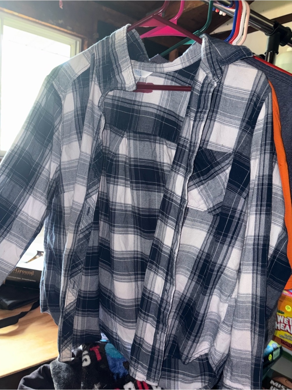 Time and Tru Navy and White Plaid Button-Down Shirt